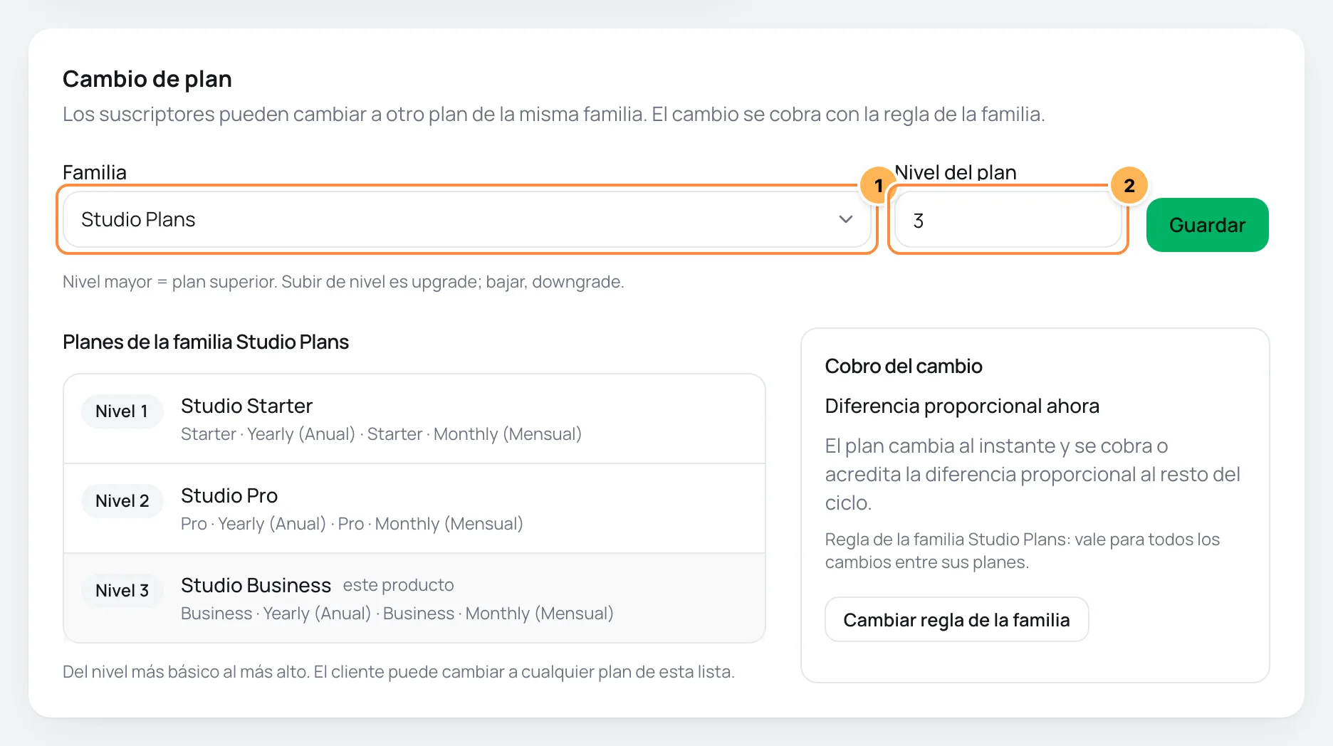 Pestaña Cambio de plan de un producto con la familia, el nivel del plan, la lista de planes de la familia y la regla de cobro