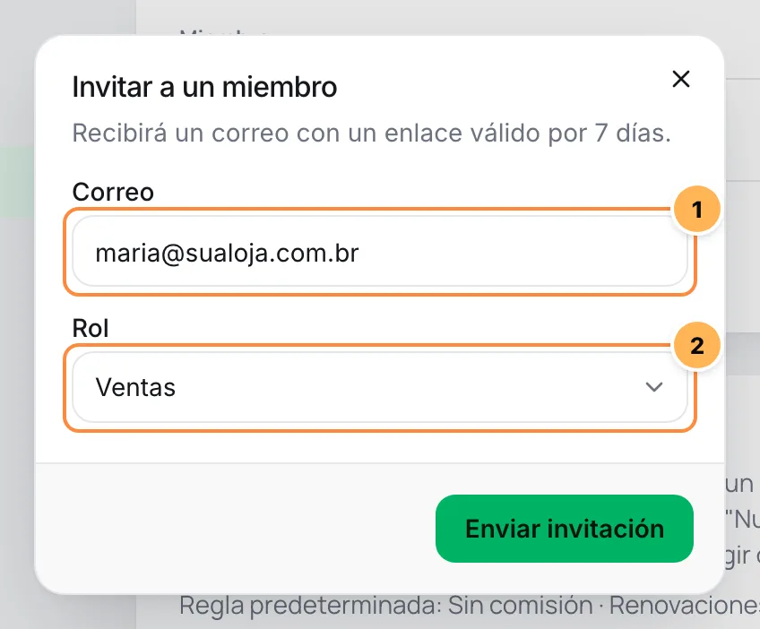 Ventana Invitar miembro del equipo con el correo y el rol numerados